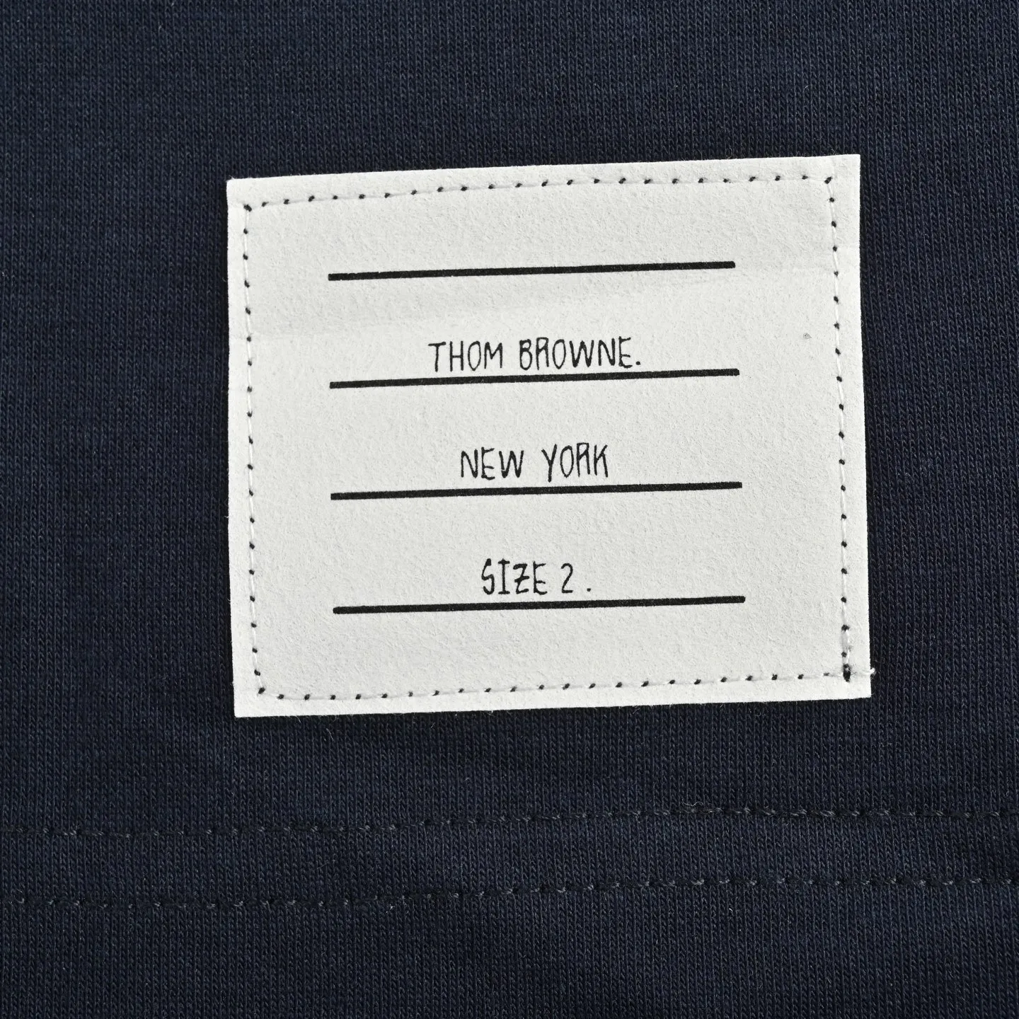 ： Thom Browne/ 25ss ， ， ， ， ， Breathable ， ， Classic ， ，3D ， ， ， Premium ， ， Classic ， ， ， Versatile， ， ， Retro ， ， ， ， 。 ， ！ Size:1-4